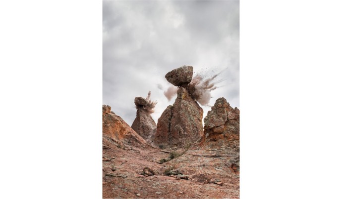 Julian Charrière und Julius von Bismarck, Canyonlands, We Must Ask You to Leave (vertical viewpoint), 2018 © VG Bild-Kunst