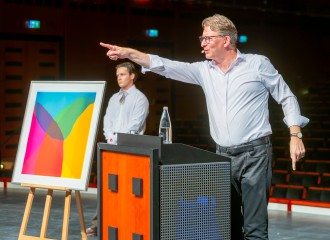 3. Benefiz-Kunstauktion der Freunde und Förderer der art karlsruhe erzielt über 60.000 € für den guten Zweck.